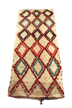 Load image into Gallery viewer, Azilal, Vintage Moroccan Berber Rug
